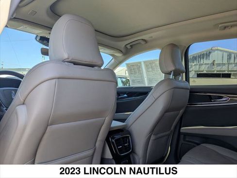 Certified 2023 Lincoln Nautilus Reserve w/ Monochromatic Package image 25