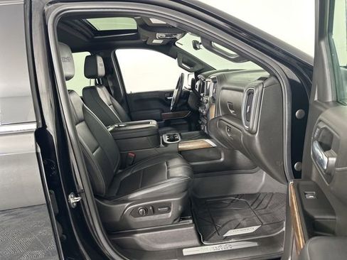 Used 2022 Chevrolet Silverado 1500 High Country w/ Technology Package AWD/4WD image 34