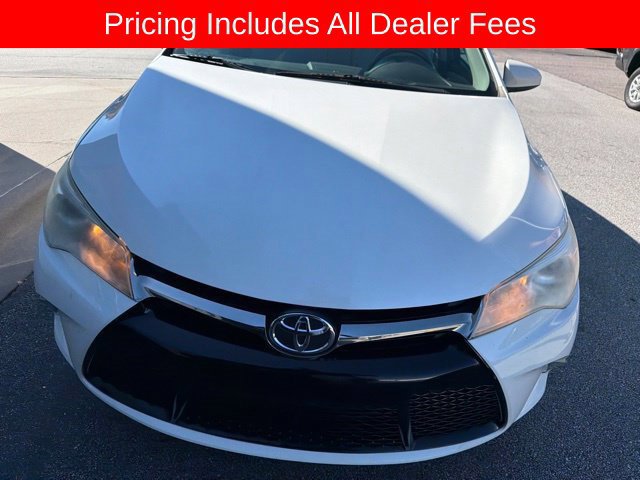 Used 2015 Toyota Camry SE FWD image 5