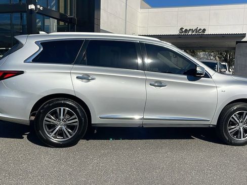 Used 2020 INFINITI QX60 Luxe w/ Essential Package image 6