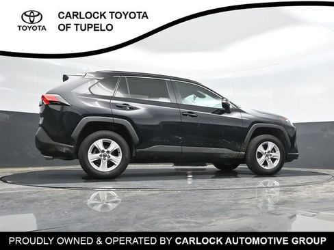Used 2021 Toyota RAV4 XLE FWD image 38