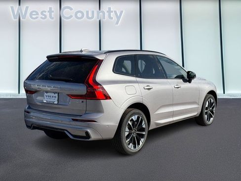 New 2026 Volvo XC60 B5 Plus w/ Protection Package Premier image 3