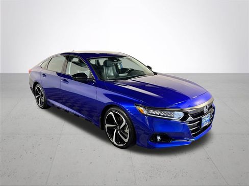 Used 2022 Honda Accord Sport Special Edition image 4