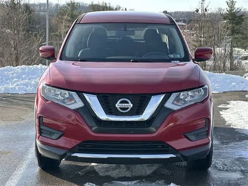 Used 2017 Nissan Rogue S image 27
