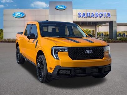 New 2026 Ford Maverick Lariat w/ Black Appearance Package