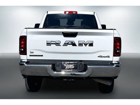 Used 2025 RAM 2500 Big Horn AWD/4WD image 5