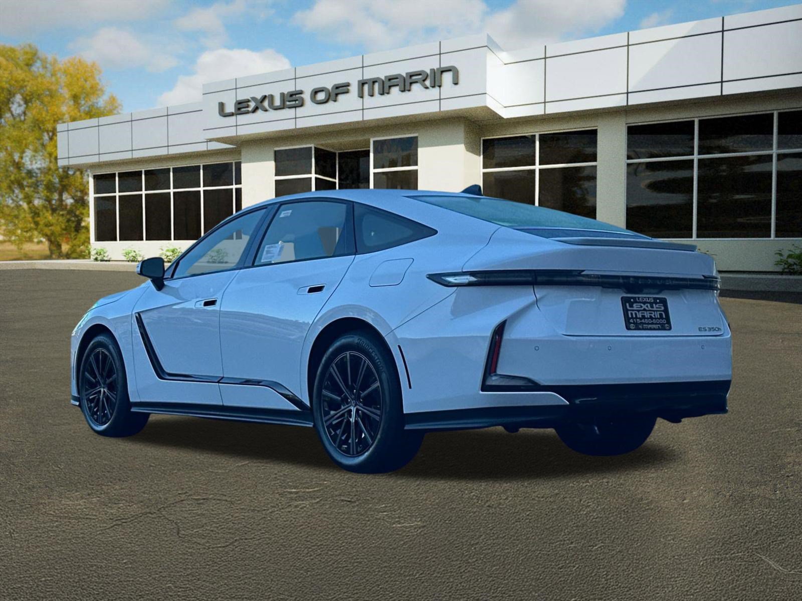 New 2026 Lexus ES 350h w/ Convenience Package FWD image 3
