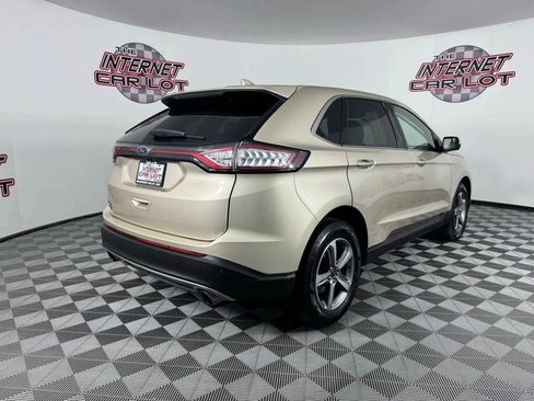 Used 2018 Ford Edge Titanium w/ Technology Package AWD/4WD image 7