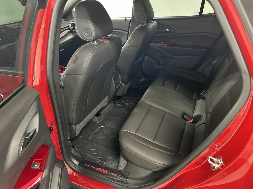Certified 2026 Chevrolet Trax RS w/ Driver Confidence Package FWD image 19