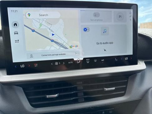 Used 2025 Ford Explorer ST-Line w/ Premium Package AWD/4WD image 28