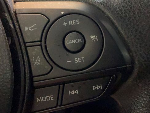 Certified 2023 Toyota RAV4 XLE w/ Convenience Package FWD image 17