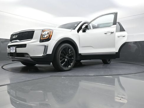 Used 2022 Kia Telluride SX w/ Towing Package AWD/4WD image 31
