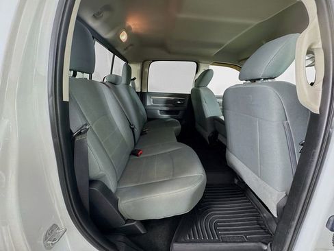 Used 2016 RAM 2500 SLT image 27