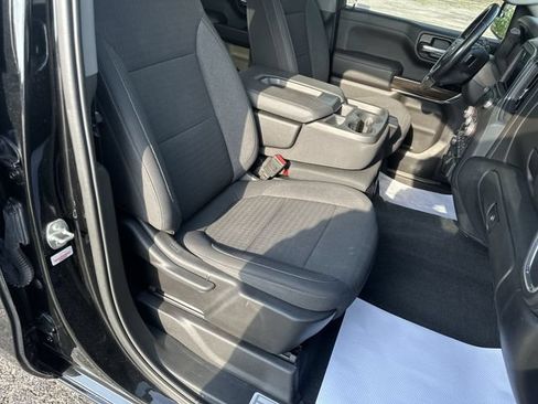 Used 2022 Chevrolet Silverado 1500 LT AWD/4WD image 26