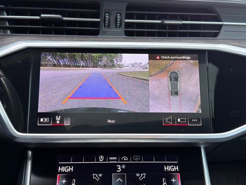 Used 2023 Audi A6 Premium Plus image 5