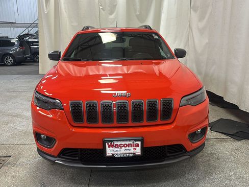 Certified 2021 Jeep Cherokee Latitude Lux 80th Anniv w/ Quick Order Package 26U 80TH image 9