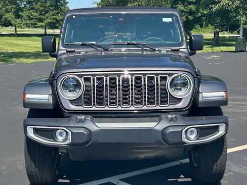 New 2025 Jeep Wrangler Sahara image 6