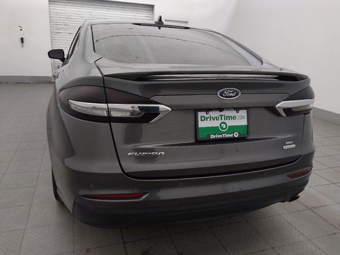 Used 2019 Ford Fusion SE w/ Equipment Group 151A FWD image 6