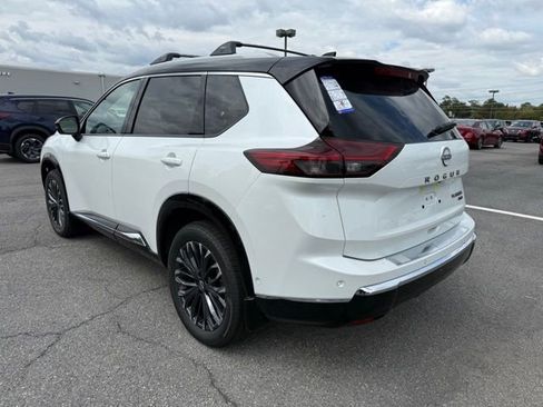 New 2026 Nissan Rogue Platinum w/ Platinum Premium Package image 7