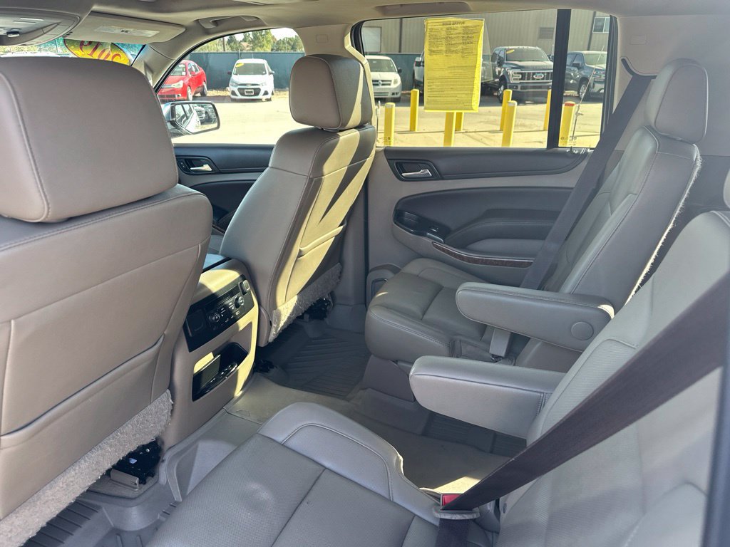 Used 2019 Chevrolet Suburban Premier AWD/4WD image 20