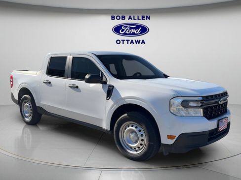 Used 2023 Ford Maverick XLT image 7