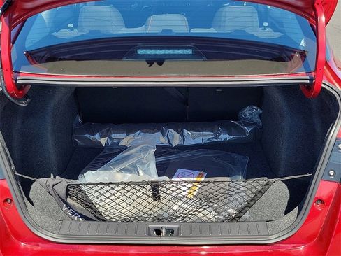 New 2025 Nissan Versa SR w/ Trunk Package image 16