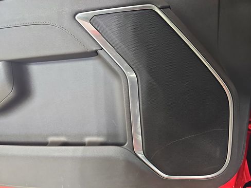 Certified 2026 Chevrolet Silverado 1500 LT image 33