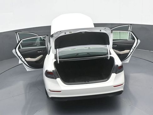 Used 2023 Honda Accord EX image 67