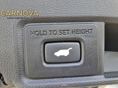 Used 2024 Acura RDX A-Spec image 17