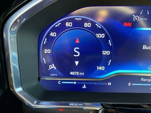 Used 2024 Chevrolet Silverado 1500 RST w/ Convenience Package II image 15