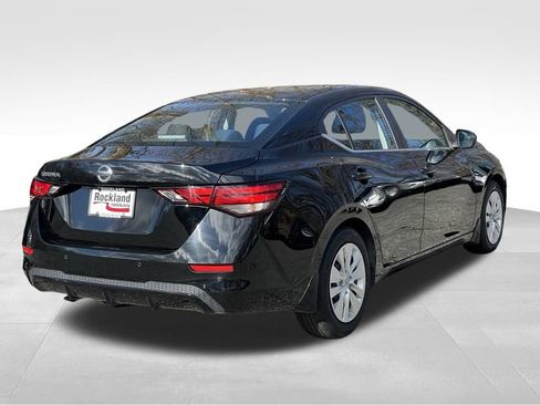 Certified 2023 Nissan Sentra S FWD image 4