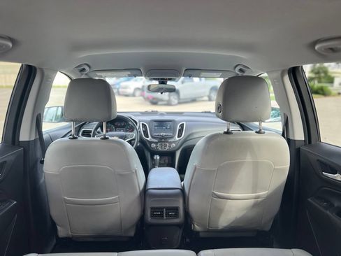 Used 2018 Chevrolet Equinox LT FWD image 20