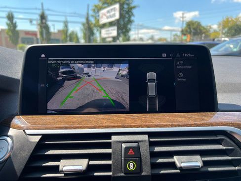 Used 2021 BMW X3 xDrive30e w/ Convenience Package image 18