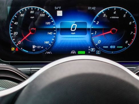 Used 2022 Mercedes-Benz GLS 450 4MATIC image 18