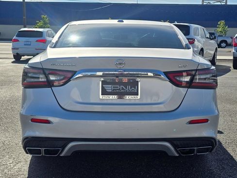 Used 2019 Nissan Maxima 3.5 SV w/ Floor Mat Group FWD image 7