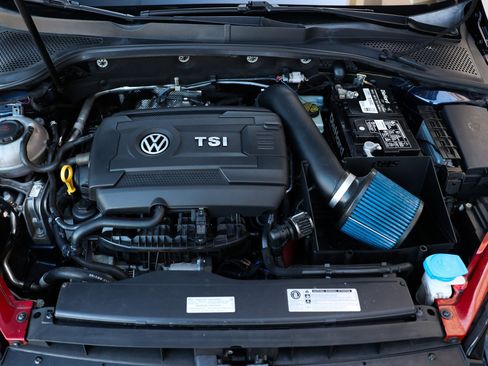 Used 2018 Volkswagen GTI Autobahn FWD image 48
