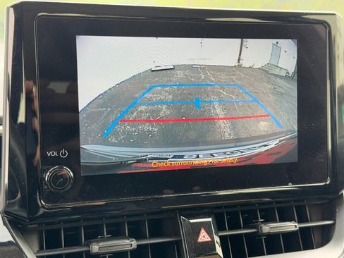 Used 2023 Toyota Corolla Hybrid Sedan image 21