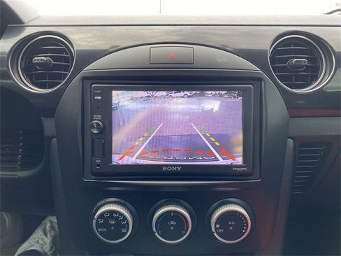 Used 2013 MAZDA MX-5 Miata Sport image 19