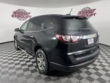 Used 2017 Chevrolet Traverse LT image 5