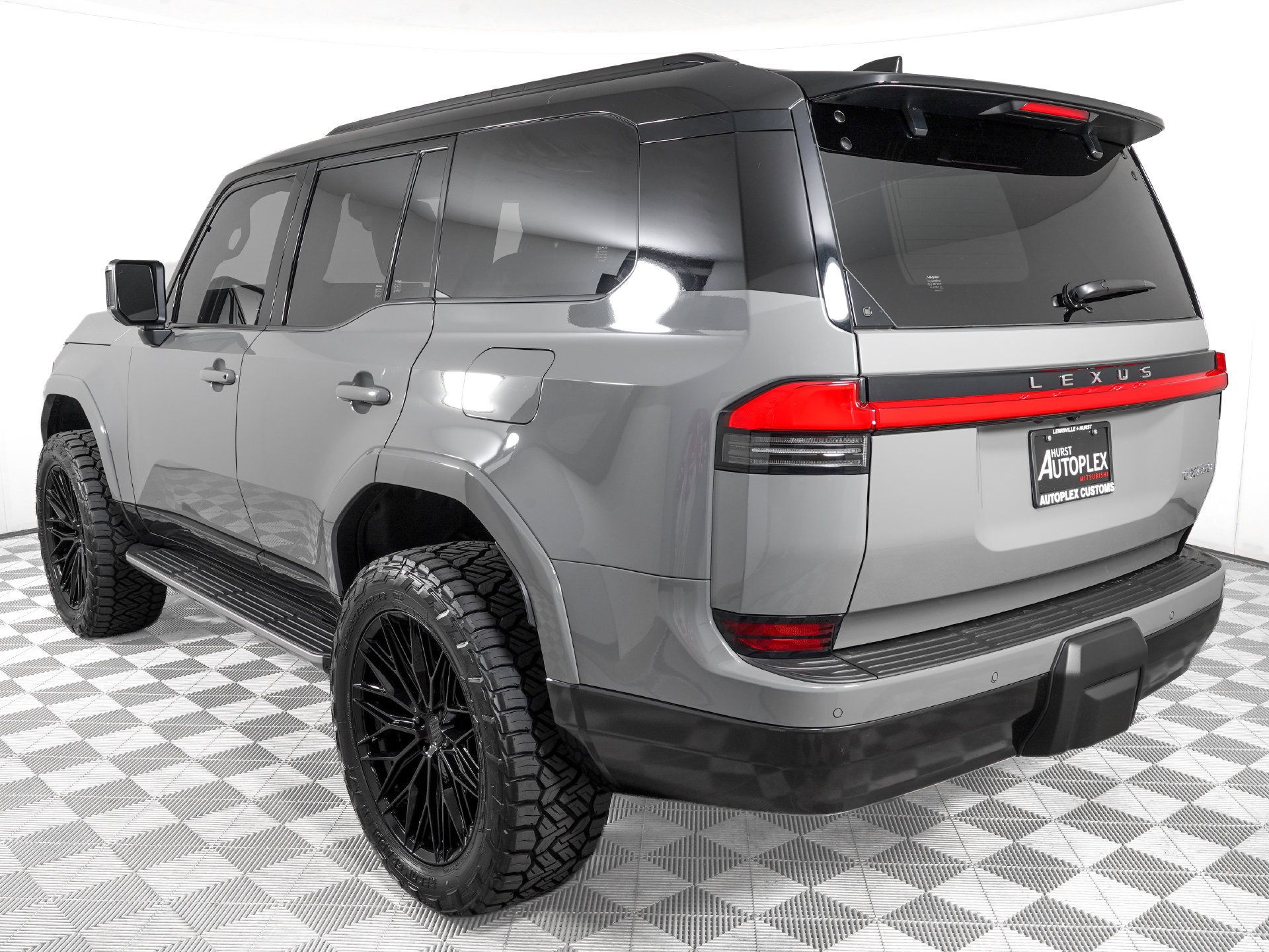 Used 2026 Lexus GX 550 w/ Accessory Package (2T) AWD/4WD image 8