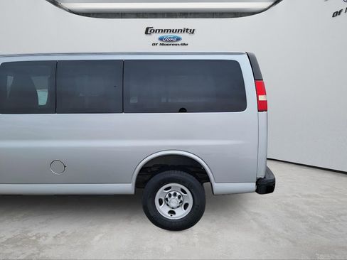 Used 2015 Chevrolet Express 2500 LS image 6