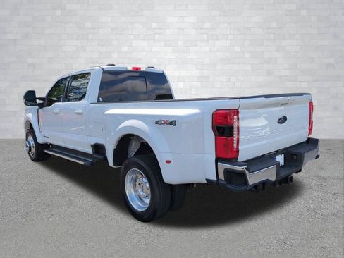 Used 2023 Ford F450 Lariat AWD/4WD image 7