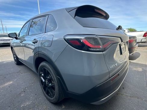 Used 2024 Honda HR-V Sport image 5