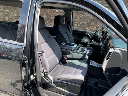 Used 2017 Chevrolet Silverado 1500 LT w/ All Star Edition AWD/4WD image 7