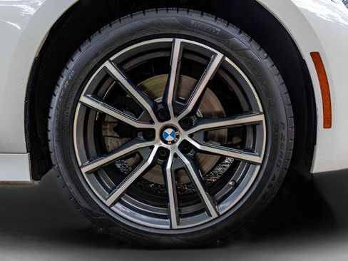 Used 2021 BMW 330i xDrive 330i xDrive w/ Convenience Package image 25