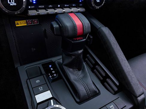 Used 2025 Toyota Tacoma TRD Pro AWD/4WD image 36