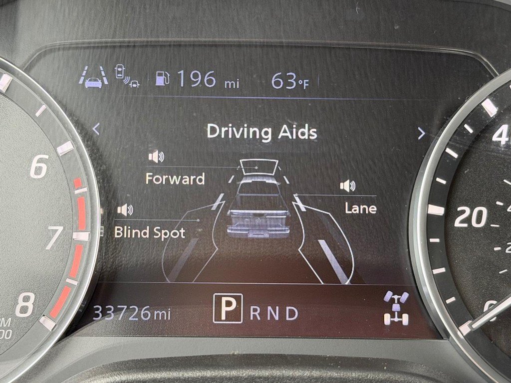 Used 2022 Nissan Titan SV AWD/4WD image 31