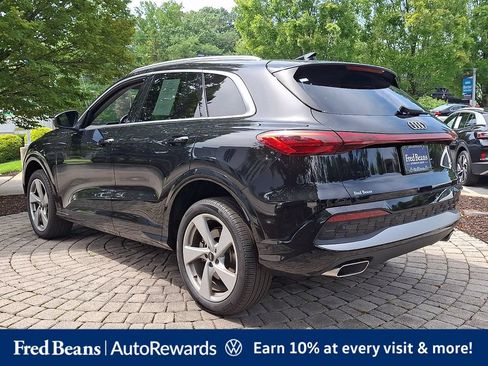 Used 2025 Audi Q5 Premium Plus w/ Premium Plus AWD/4WD image 5