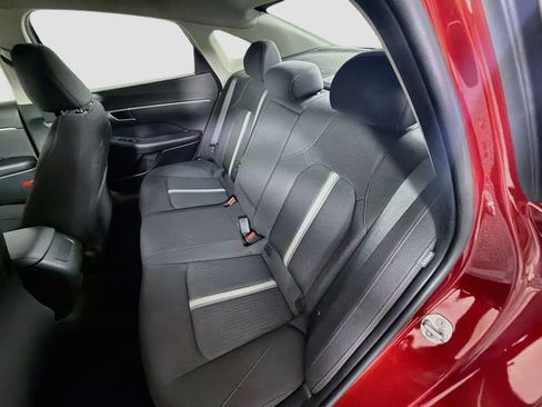 Used 2025 Hyundai Sonata SEL FWD image 27