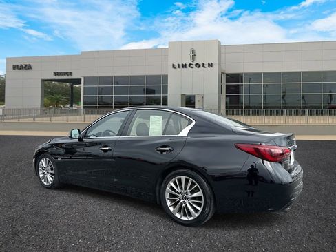 Used 2019 INFINITI Q50 Luxe w/ Essential Package (3.0T Luxe) image 5